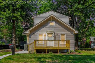 18415 Five Points Street, Redford Charter Township, MI 48240