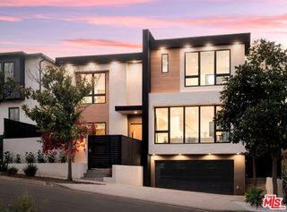 605 Erskine Drive, Los Angeles, CA 90272