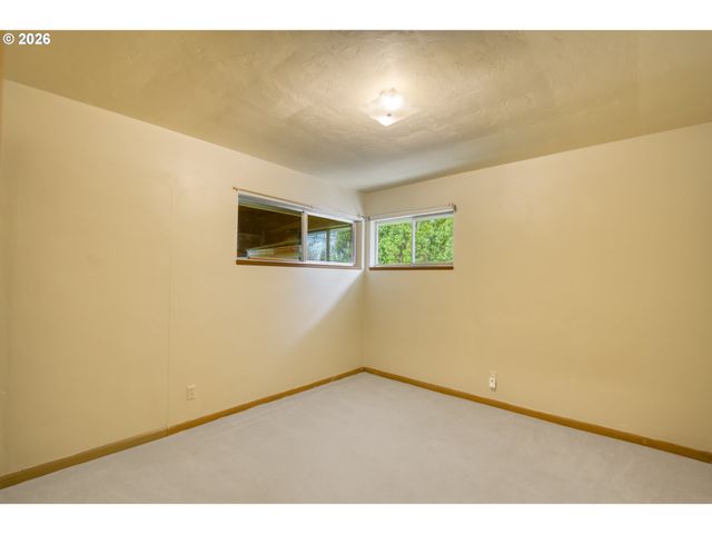 1611 CAMINO Dr, Forest Grove, OR 97116