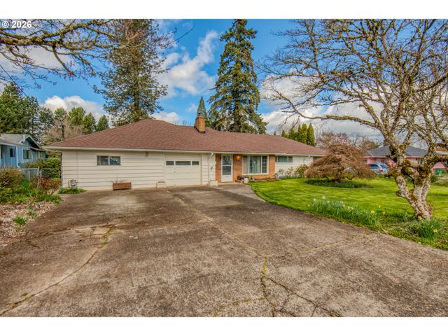 1611 CAMINO Dr, Forest Grove, OR 97116