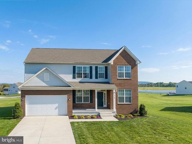 218 HAYBINE DR, Shenandoah Junction, WV 25442