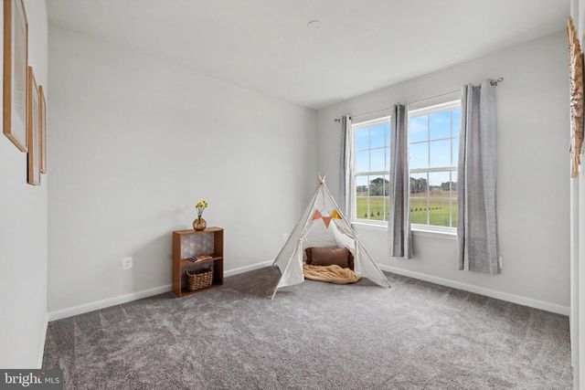 218 HAYBINE DR, Shenandoah Junction, WV 25442