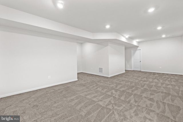 218 HAYBINE DR, Shenandoah Junction, WV 25442