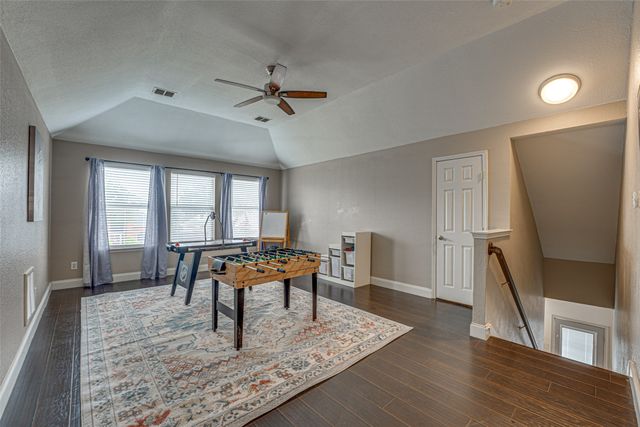 5218 Griffins Pointe Drive, Rowlett, TX 75089