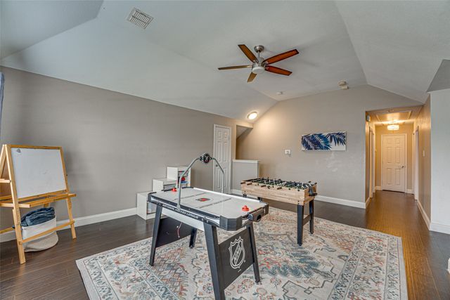 5218 Griffins Pointe Drive, Rowlett, TX 75089