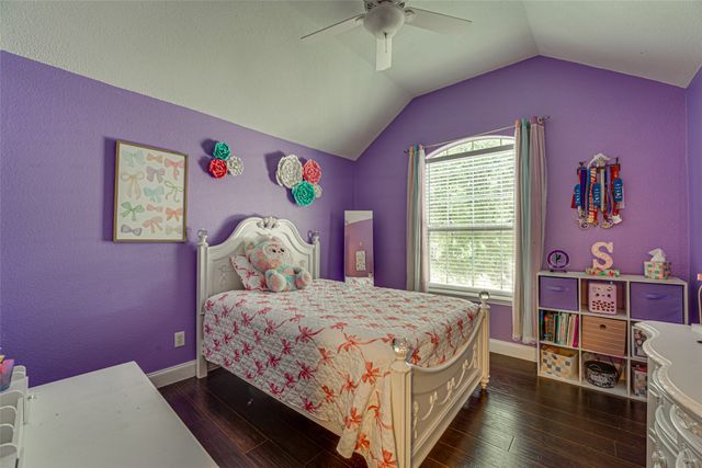 5218 Griffins Pointe Drive, Rowlett, TX 75089