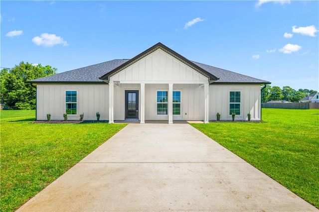 9980 Lighthouse Avenue, Grand Bay, AL 36541