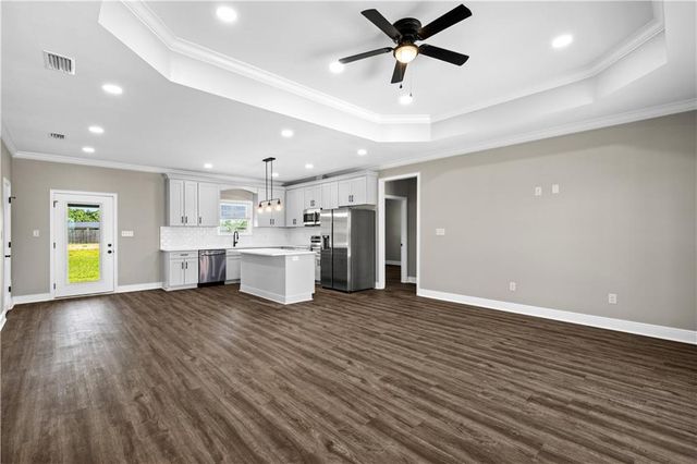 9980 Lighthouse Avenue, Grand Bay, AL 36541