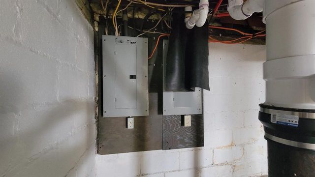 206 10TH AVENUE, Antigo, WI 54409