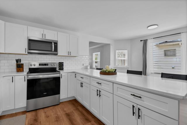 18 E Oak Street, Newark, OH 43055
