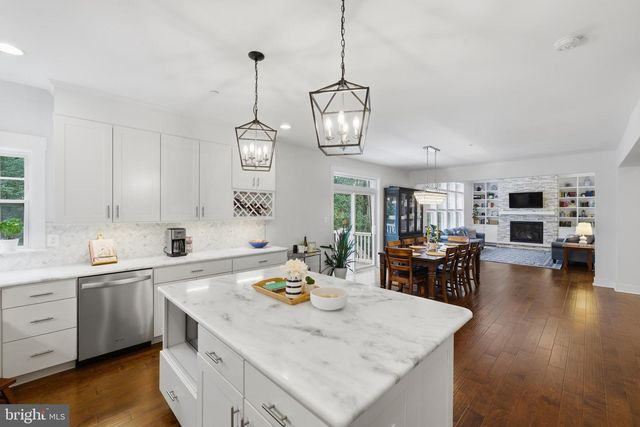 1215B PROVIDENCE RD, Towson, MD 21286