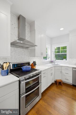 1215B PROVIDENCE RD, Towson, MD 21286