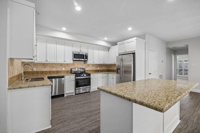 6518 Pauma Drive, Houston, TX 77069