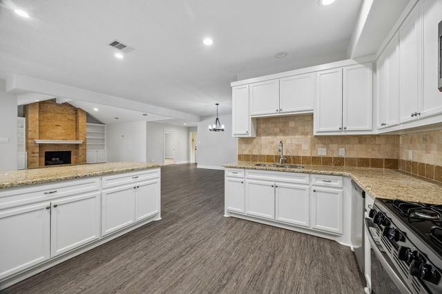 6518 Pauma Drive, Houston, TX 77069