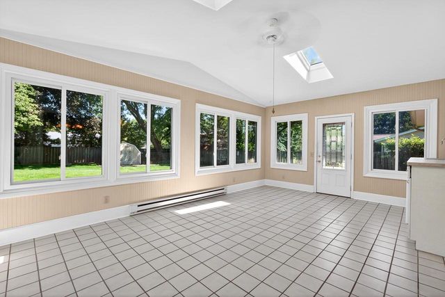 2214 STEWARD COURT, Sun Prairie, WI 53590