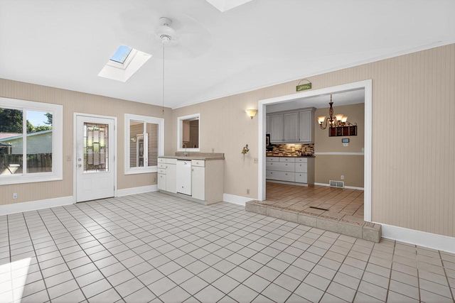 2214 STEWARD COURT, Sun Prairie, WI 53590