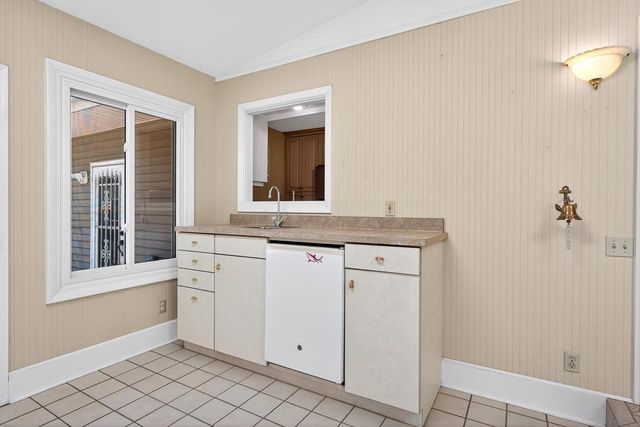 2214 STEWARD COURT, Sun Prairie, WI 53590