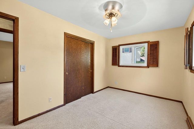 2214 STEWARD COURT, Sun Prairie, WI 53590