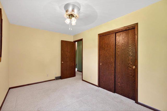 2214 STEWARD COURT, Sun Prairie, WI 53590