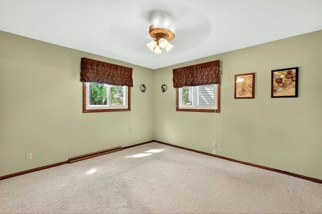 2214 STEWARD COURT, Sun Prairie, WI 53590