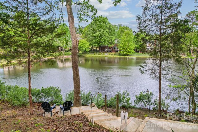 111 Misty Pond Court, Mooresville, NC 28115