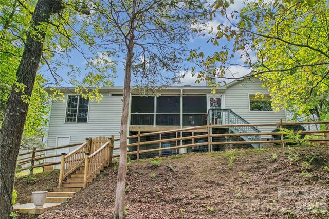 111 Misty Pond Court, Mooresville, NC 28115
