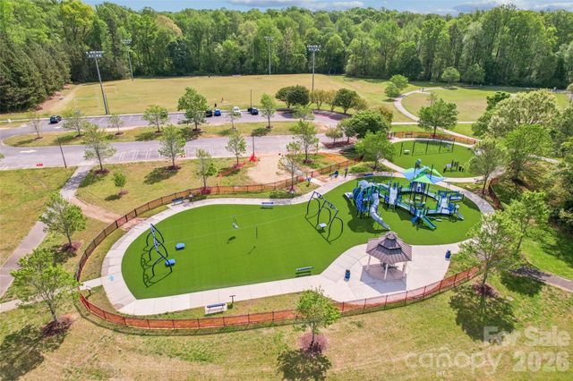 111 Misty Pond Court, Mooresville, NC 28115