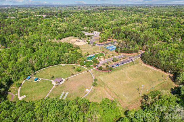 111 Misty Pond Court, Mooresville, NC 28115