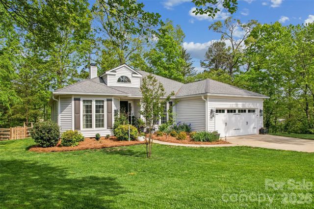 111 Misty Pond Court, Mooresville, NC 28115