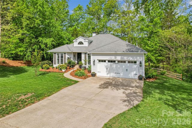 111 Misty Pond Court, Mooresville, NC 28115