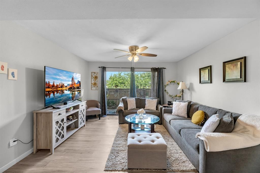 8523 Hearth Drive 19-26, Houston, TX 77054