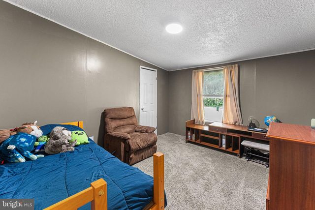 315 BLACKBERRY RD, Reedville, VA 22539
