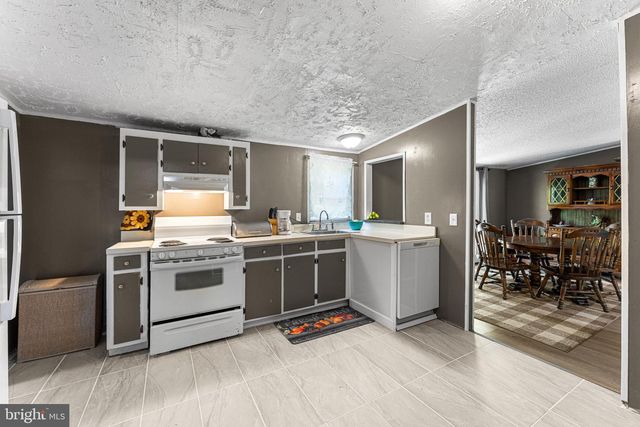315 BLACKBERRY RD, Reedville, VA 22539