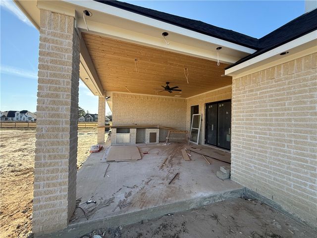 7822 Mathis Creek Drive, Bryan, TX 77808