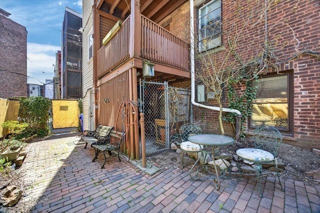 23 Netherlands Rd 1, Brookline, MA 02445