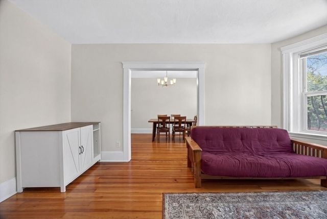 23 Netherlands Rd 1, Brookline, MA 02445