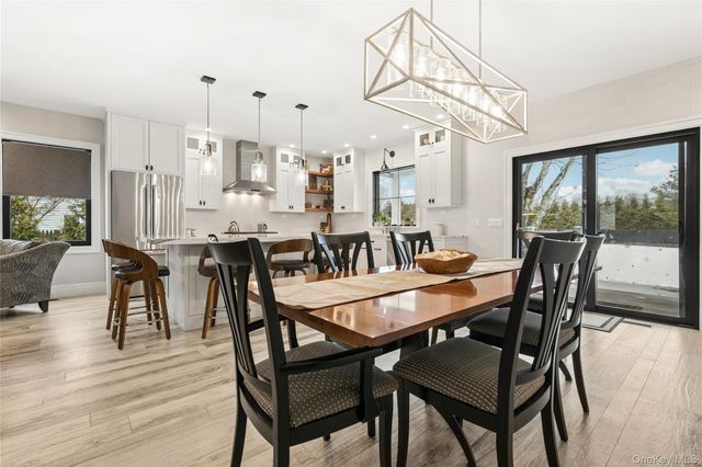 55 S Phillips Avenue, Speonk, NY 11972