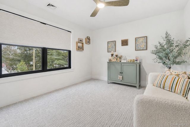 55 S Phillips Avenue, Speonk, NY 11972