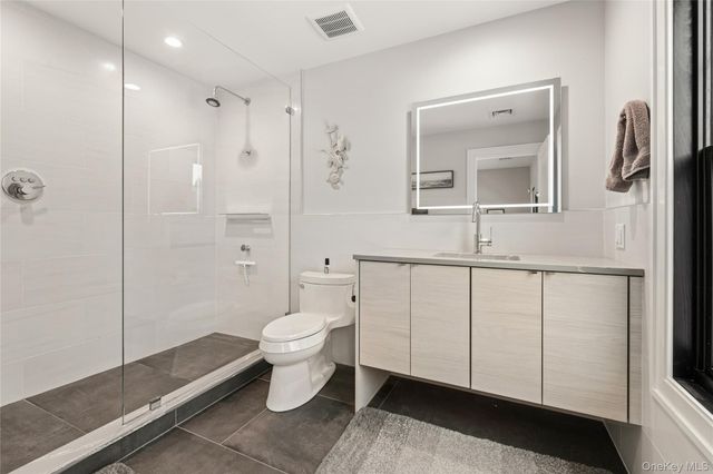 55 S Phillips Avenue, Speonk, NY 11972