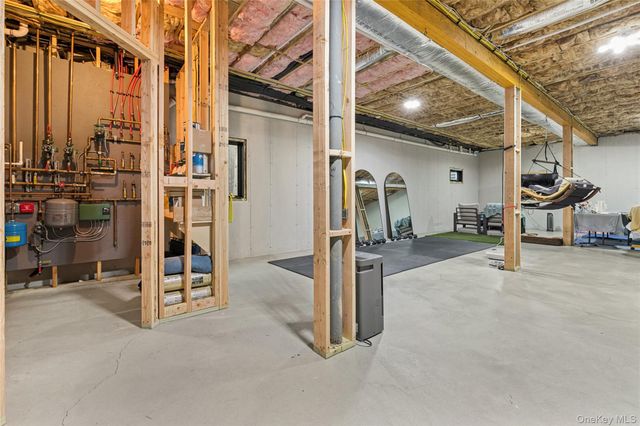 55 S Phillips Avenue, Speonk, NY 11972