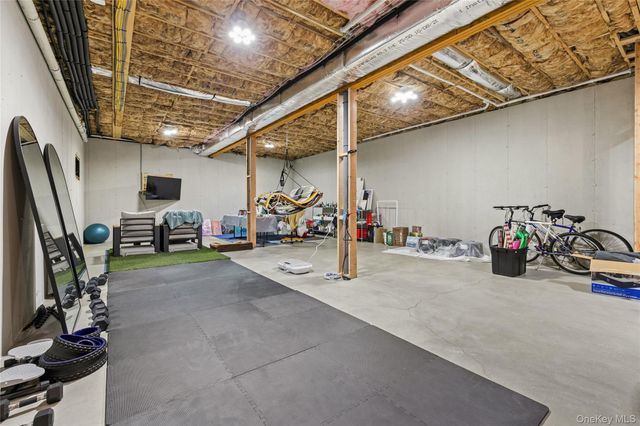 55 S Phillips Avenue, Speonk, NY 11972