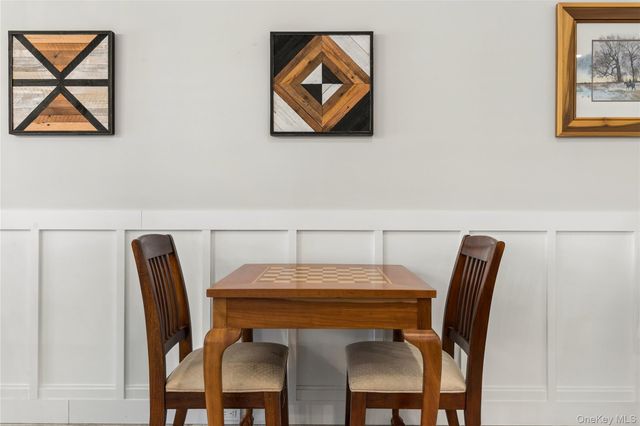 55 S Phillips Avenue, Speonk, NY 11972