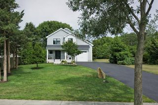 55 S Phillips Avenue, Speonk, NY 11972