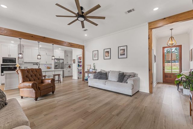 13 Grand Cove, Petal, MS 39465