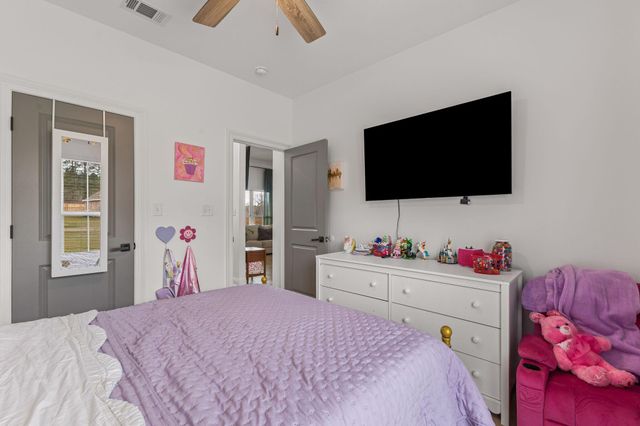 13 Grand Cove, Petal, MS 39465