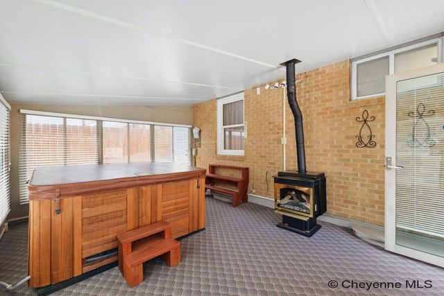 1119 S ARP AVE, Cheyenne, WY 82007