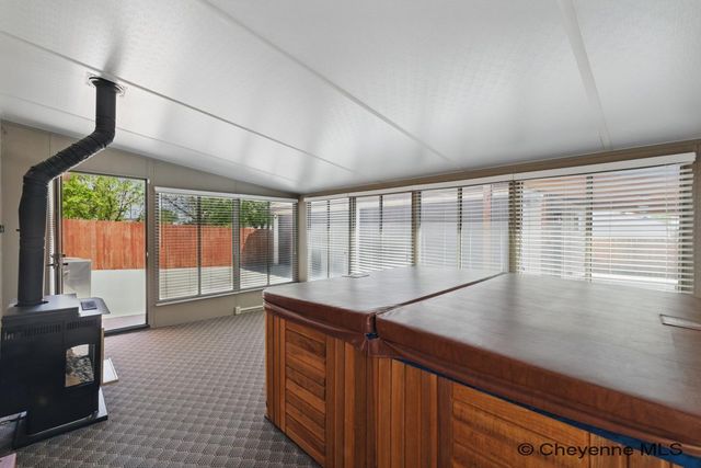 1119 S ARP AVE, Cheyenne, WY 82007