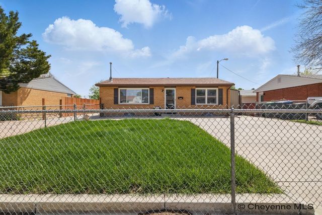 1119 S ARP AVE, Cheyenne, WY 82007