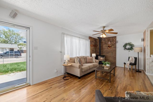 1119 S ARP AVE, Cheyenne, WY 82007