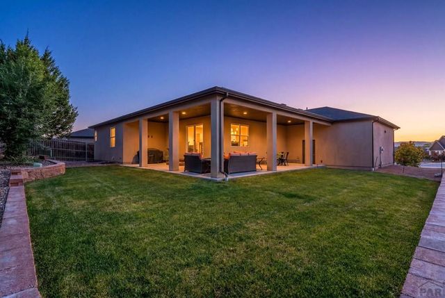 5114 Lynn Meadows Dr, Pueblo, CO 81005